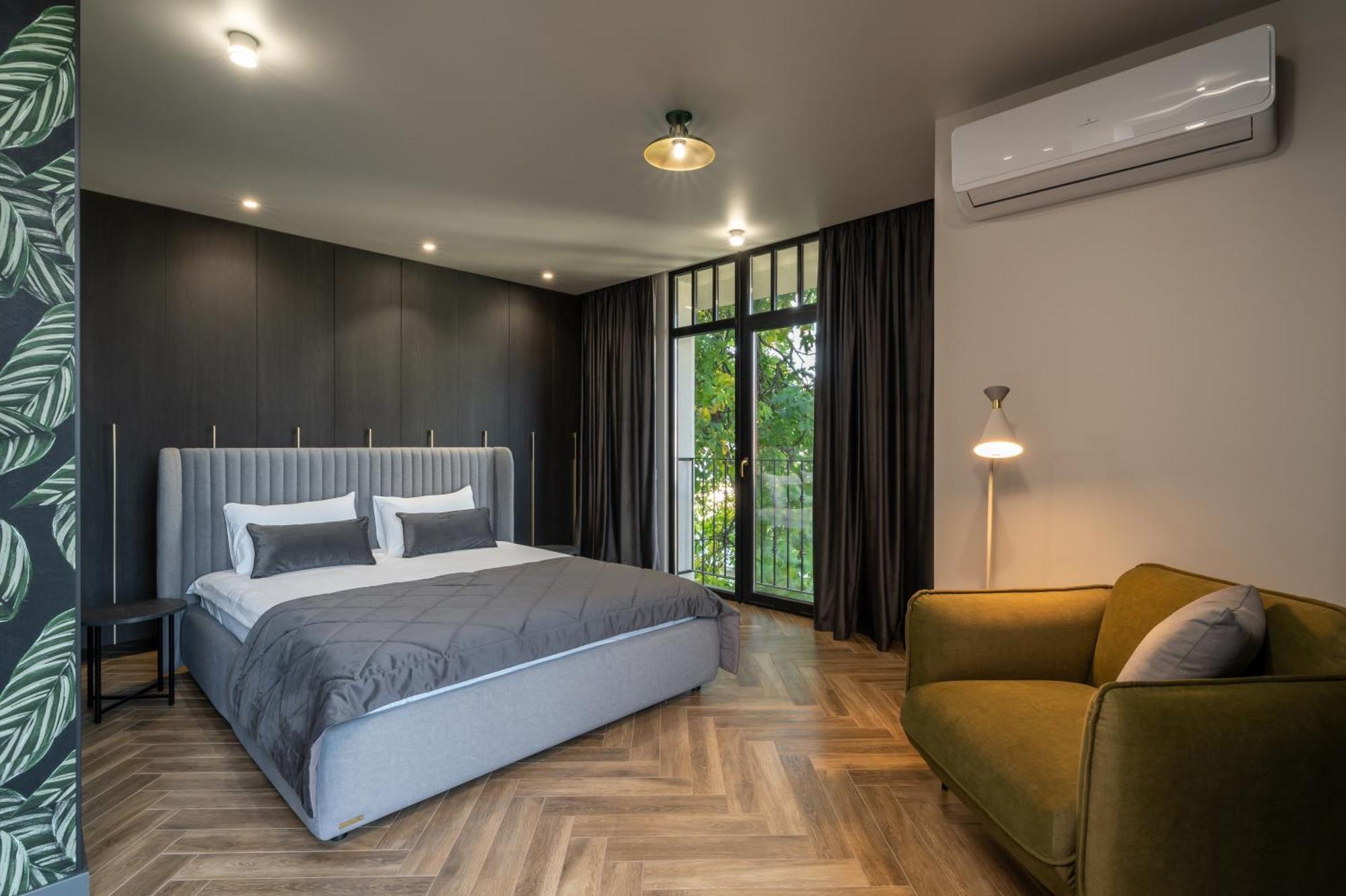 Ridge Apartments Чернивци Екстериор снимка