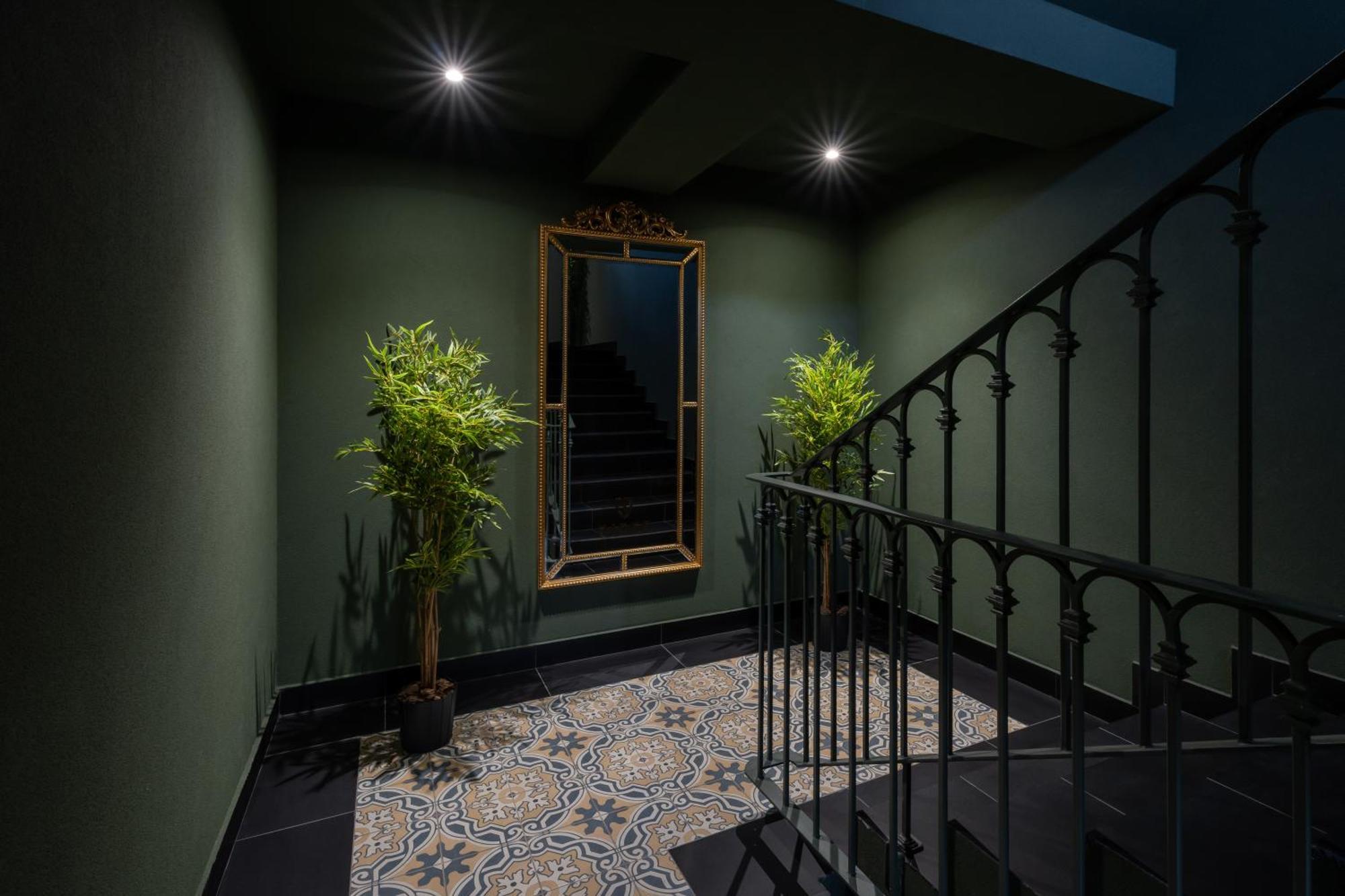 Ridge Apartments Чернивци Екстериор снимка